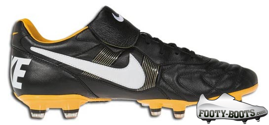 nike tiempo 94 football boots