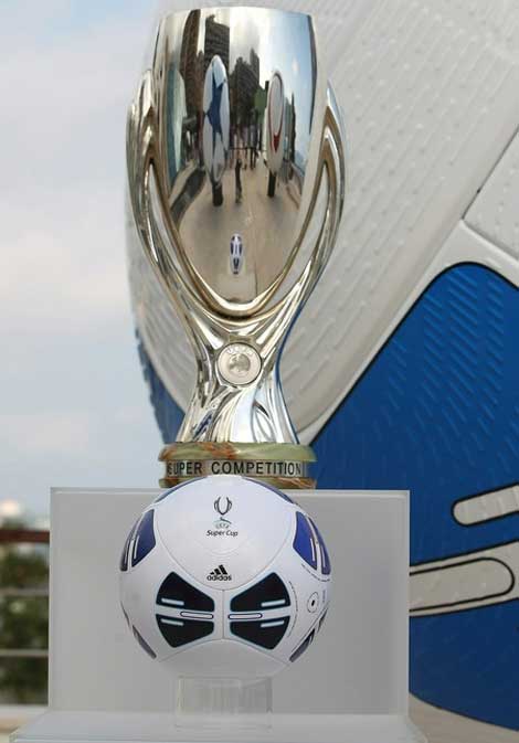 ADIDAS UEFA SUPER CUP 2010 MATCH BALL