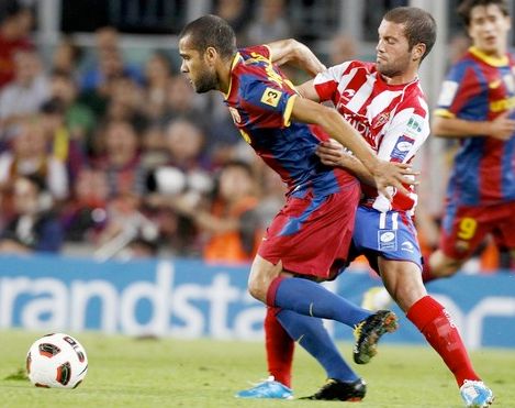 DANI ALVES TO NEGOTIATE NEW BOOT DEAL