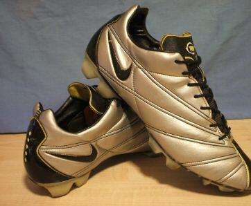 r9 silver boots