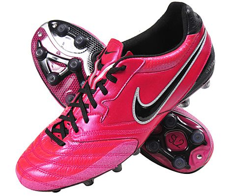 2012 YEAR OF THE PINK FOOTBALL BOOTS