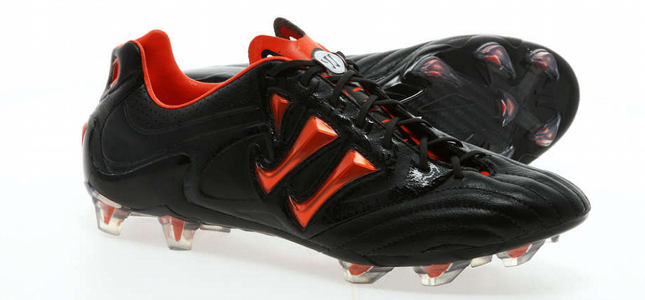 warrior football boots