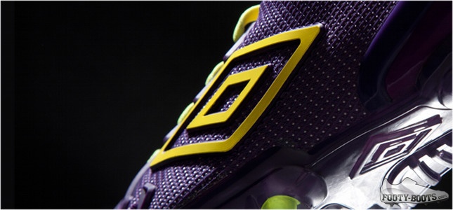 Umbro UX1