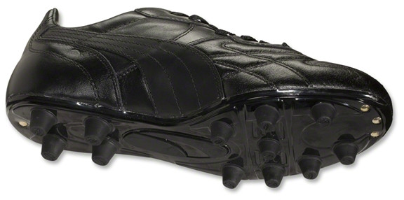 puma king all black