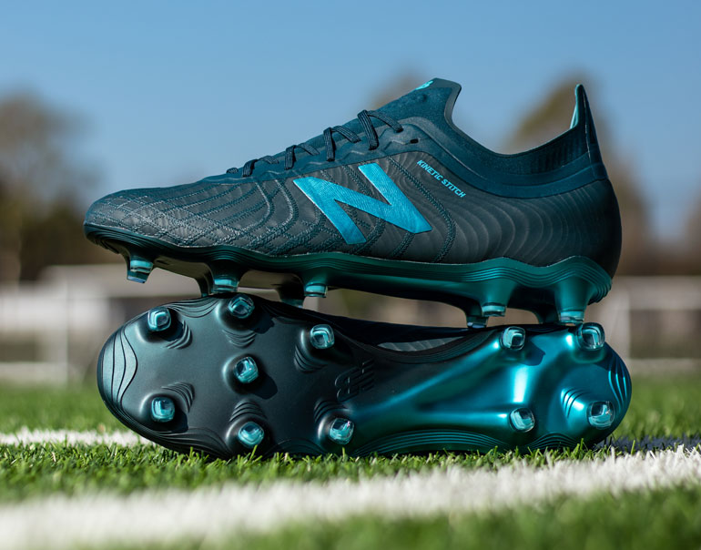 tekela-football-boots-new-balance-soccer
