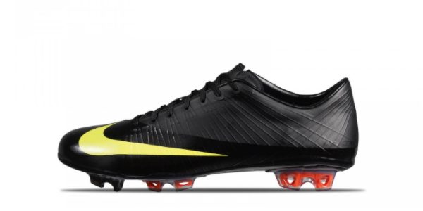 Timeline History of Cristiano Ronaldo s Mercurial Football Boots